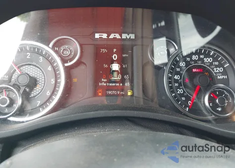 2024 Ram 2500 Tradesman 4X4 8' Box из США, поврежденный, VIN 3C6UR5HJ5RG178553